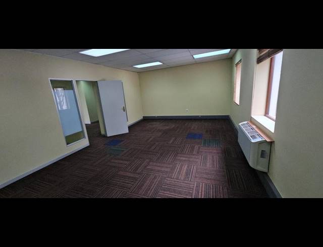 BUSINESS PROPERTY TO RENT IN VORNA VALLEY